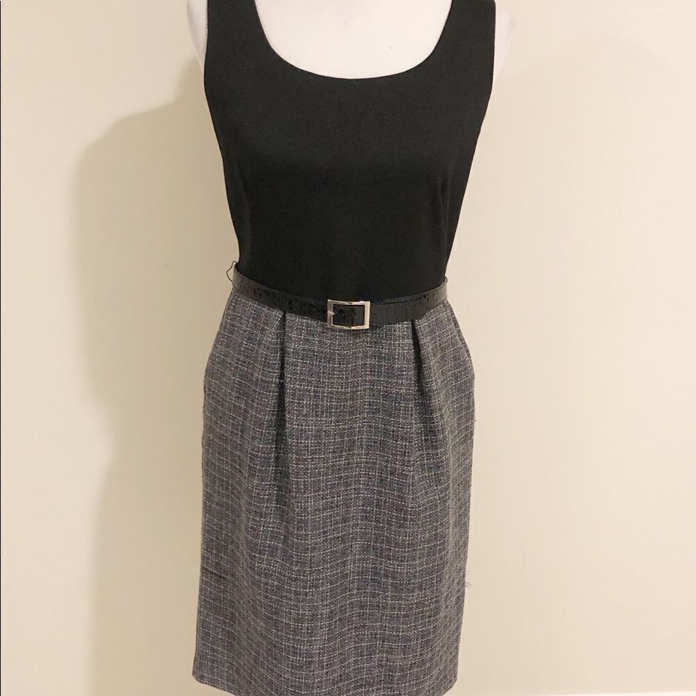 Studio I Two Piece Ladies Suit with Belt Size 10P